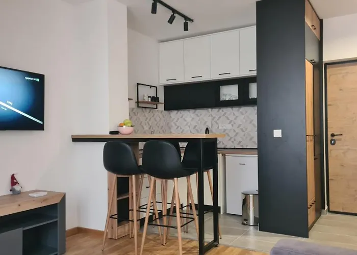 アパート Divcinova 15 *